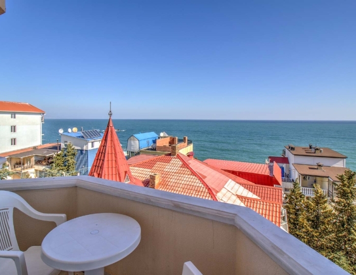 Отель «Ламбат» Утес